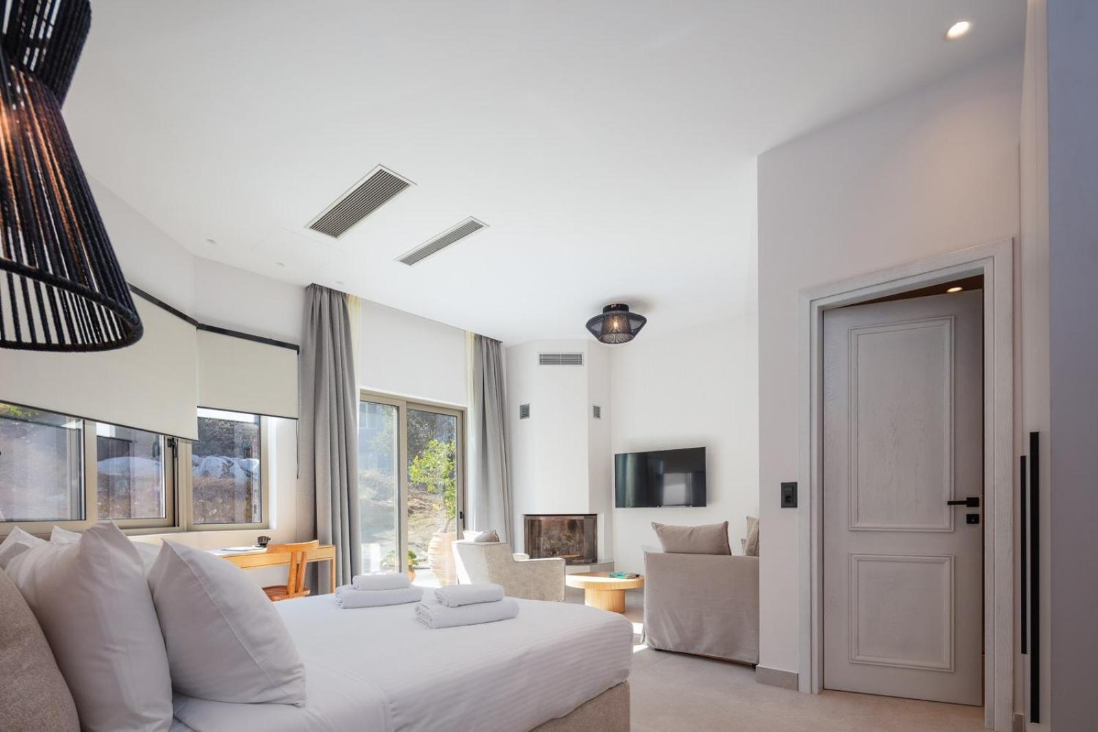 Panorama Luxury Suites Spílion Buitenkant foto