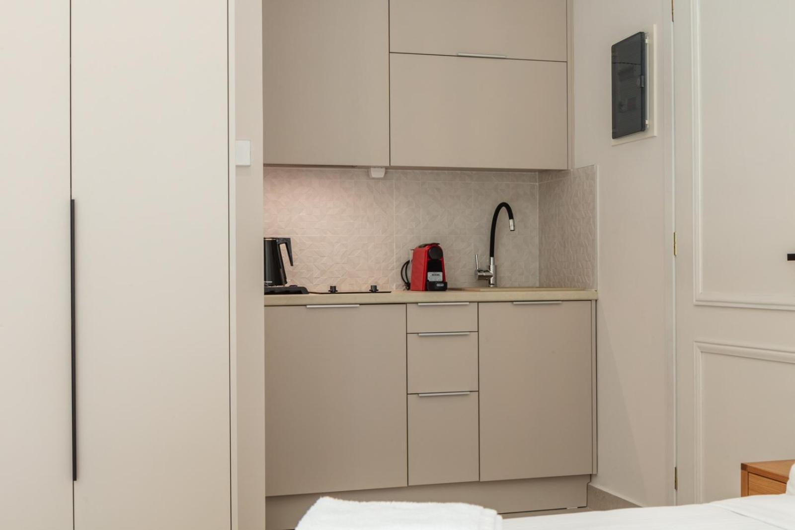 Panorama Luxury Suites Spílion Buitenkant foto