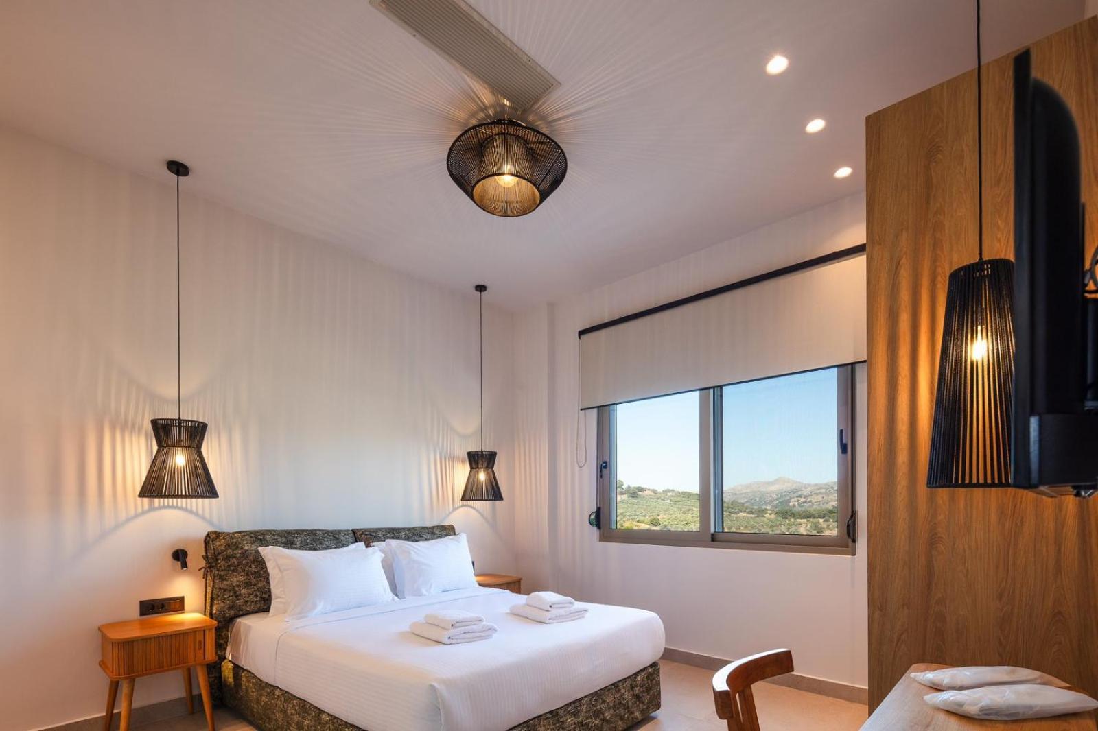 Panorama Luxury Suites Spílion Buitenkant foto